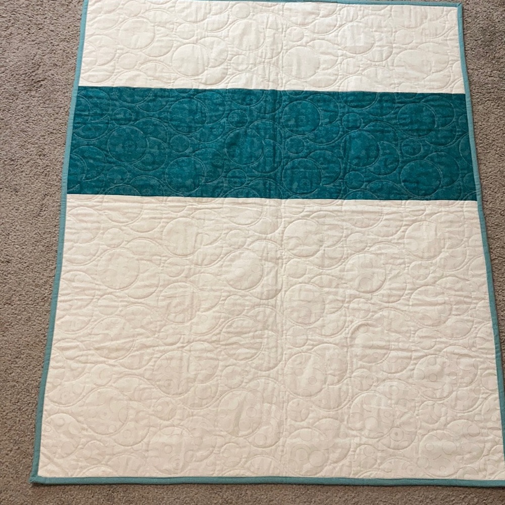 Handmade quilt  greens & blues 100% cotton NT - Picture 4 of 5